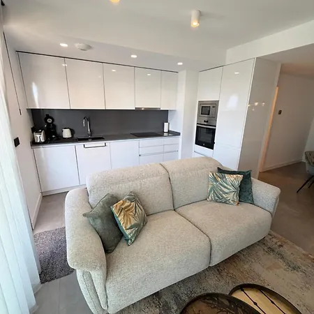 Apartament Luxury In *