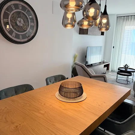 Luxury In Lägenhet *